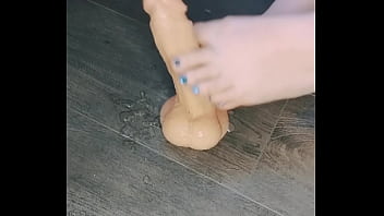 Piedi sexy segano dildo finto