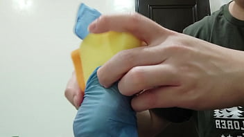 An easy way to create flashlight onahole