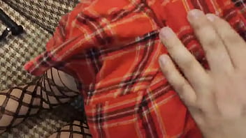 Jerking off the cunt in front of the camera