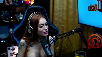 Mari ávila Mostrou Seu Corpo Maravilhoso Que Fez O Ruan Ficar Cheio De Tesão O Podcast Pegou Fogo Pápum No Barraco thumbnail