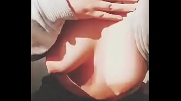 Hoy es #martesdeenseñarlastetas así que aquí tenéis las mías y en publico como más me gusta enseñarlas compen