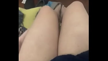Femboy thighs w