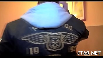 Excited bitch cannot stop performing the passionate orall service