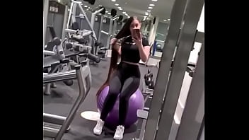 Cabello largo y hermoso