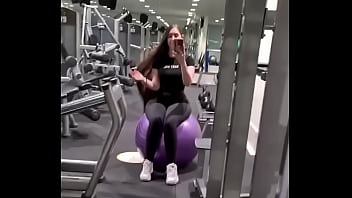 Cabello largo y hermoso