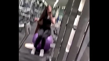 Cabello largo y hermoso