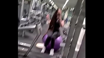 Cabello largo y hermoso