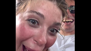 Blowjob in the taxi yaetriplex