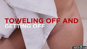 Smoking hot milf blondie gets fucked in the ass hard