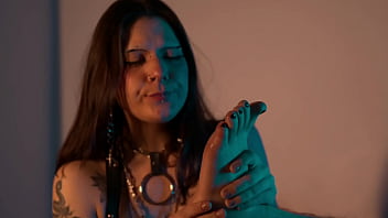 I just can't help teasing you with my feet