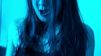 I just can't help teasing you with my feet