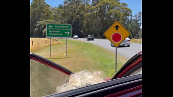 Stefania ferrario calentoneando a sus fanáticos