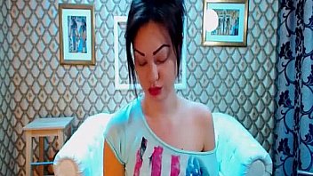 Free live sex chat with alyonablue on webcam