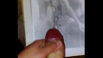 Paris dylan 2 cumtribute masturbandome