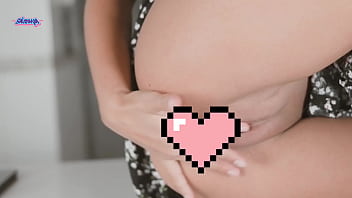 Strawberries milk and my pussy come and enjoy with me salmakia