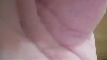 Fodendo novinha gostosa na hidromassagem do motel a putinha adora que eu foda com força a sua buceta e leite o mais fundo possível o seu útero