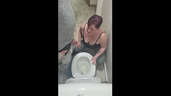 Kiwi trashy bitch accidentally pissed on during botched video shoot practice