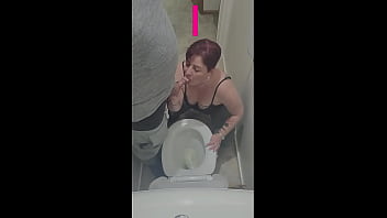 Kiwi trashy bitch accidentally pissed on during botched video shoot practice