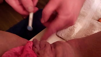 Girlfriend has no clue