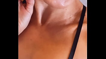 Coucou swame au programme ce série érotique exhib et ma