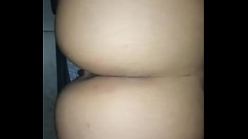 Follando una culona colegiada bien mamona