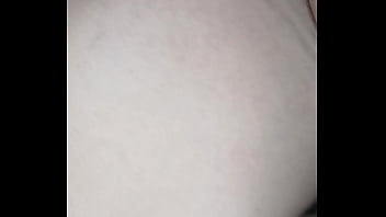 Dejame embarazada no me importa solo quiero sentir tu leche caliente en mi coño apretado