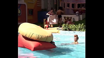 Naiara azevedo bunda gostosa fodendo com todos tomando banho uma delícia tomando banho eslovenia gostosa muito tesuda flagras