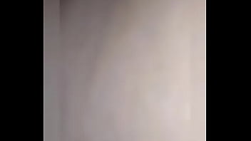 Meu cuzinho não aguenta mais rola quero cagar