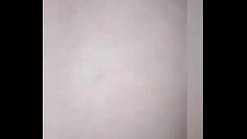 Meu cuzinho não aguenta mais rola quero cagar