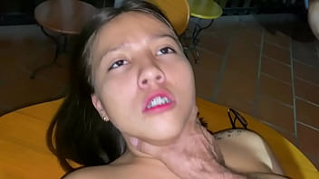 Le saco toda su leche a el mejor amiga de mi novio Le saco toda su leche a el mejor amiga de mi novio