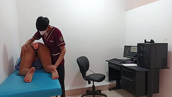 Perverted Doctor Fucks Pussy Of Horny 18 Year Old Teenager thumbnail