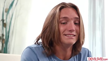 Rissa may is naked and with a blindfold waiting for her guy stepbro comes in and eats her removes the blindfold and lets him keep going