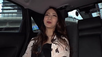 パート1【経験人数300オーバー！パイパンギャルのチン責めテクに痺れろ】特攻服の元ヤンギャル登場！？「セックスはスポーツ」地元の男は食い荒らした超ヤリマンな彼女の酒乱体質にav男優もタジタジ！？真性痴女な本領発揮で男を弄ぶドsプレイ&デカチン上等ヤリマ●コでイキまくり！