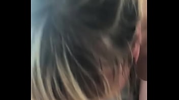 Sexiniki just can't stop sucking cock