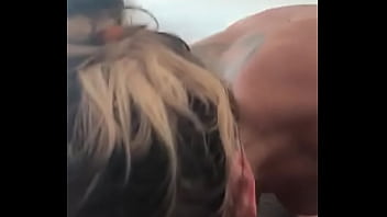 Sexiniki just can't stop sucking cock