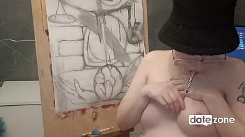 Amateur artist oils her perky boobs