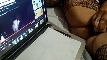 Dedicated video of me masturbating and enjoying the cumshot of elian cooper 69