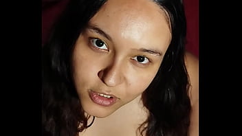 Punheta guiada peituda implorando para foder seus peitos