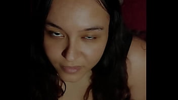 Punheta guiada peituda implorando para foder seus peitos