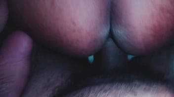 Placer en la morena caliente y su mamada perfecta