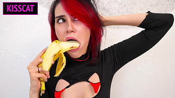 Trying Blowjob On Banana Ended Sloppy Deepthroat With Cum Swallow thumbnail