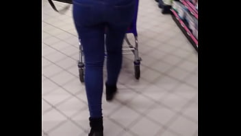 Beautiful ass walk at store 2