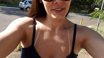 Influencer muito linda e gostosa me parou na rua e pediu para chupar meu pau Influencer muito linda e gostosa me parou na rua e pediu para chupar meu pau