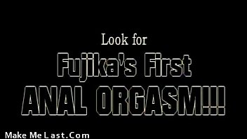 All she wanted was to look at his car but she got his cock instead