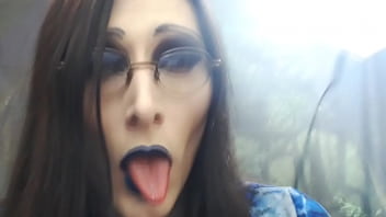 Fit And Smooth Trap Jerks Off For A Fan thumbnail