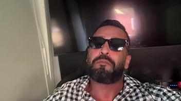 Trailer esposa de corno