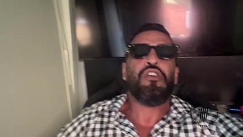 Trailer esposa de corno