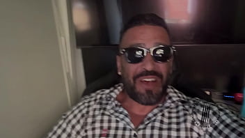 Trailer esposa de corno