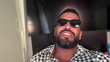 Trailer esposa de corno