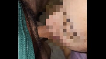 Entrenando garganta para pedirle aumento a su jefe